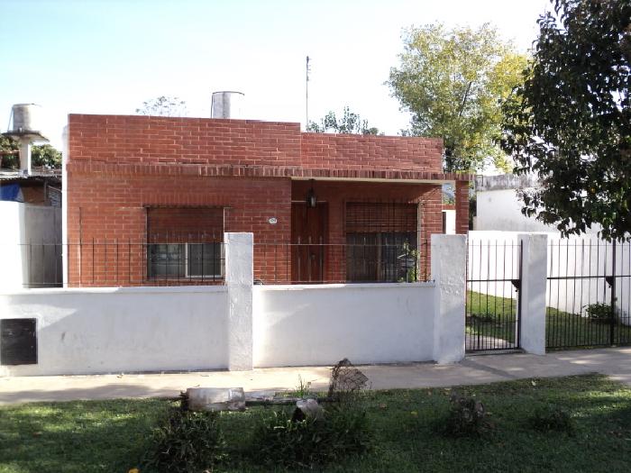 Casa en Venta en Villa Udaondo, Ituzaingó, Buenos Aires — foto 2