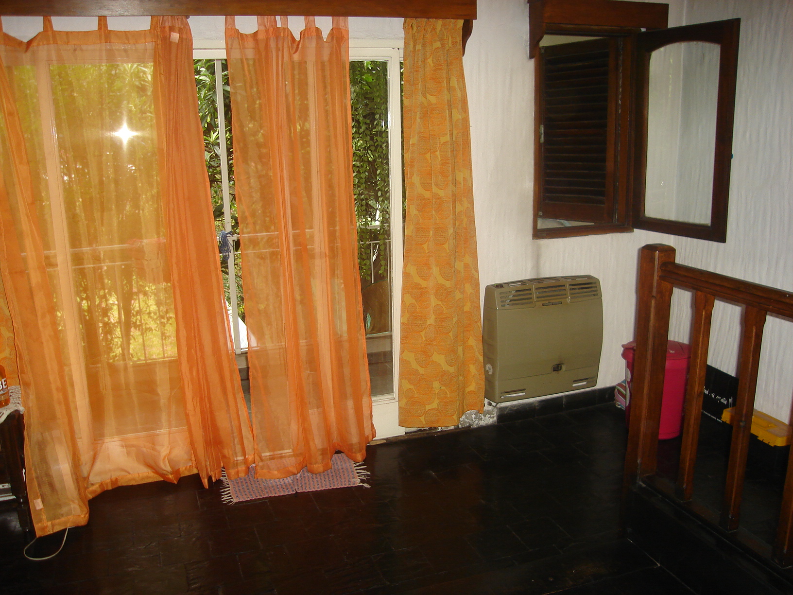 Amplia casa en 2 plantas ideal 2 flias. Moron Sur. — foto 8