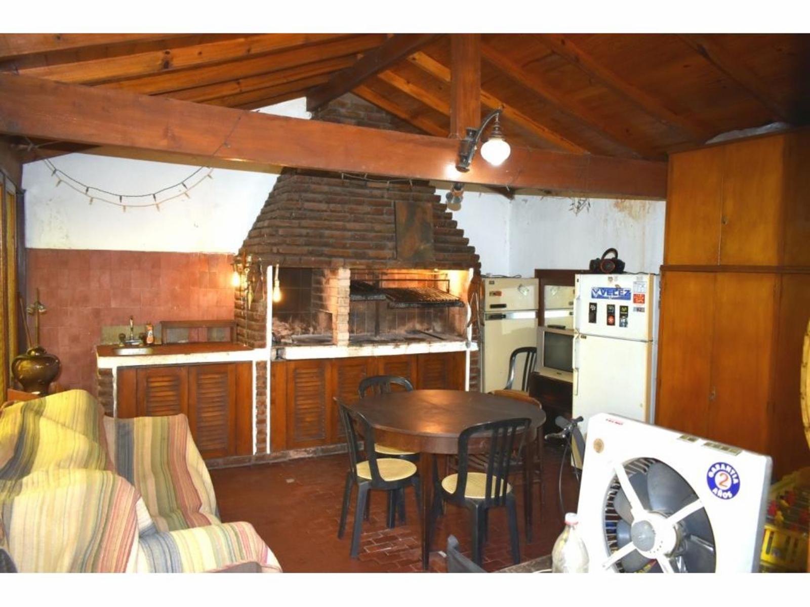 Venta / Permuta Excelente Casa Vicente Lopez -Florida — foto 15