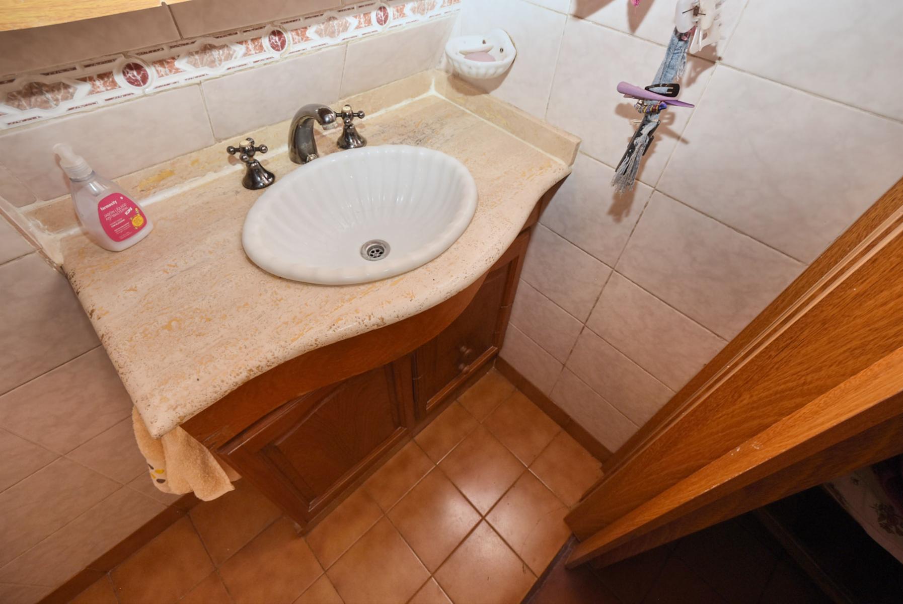 Venta Excelente casa en dos plantas - Superficie total: 132 m2 - 16