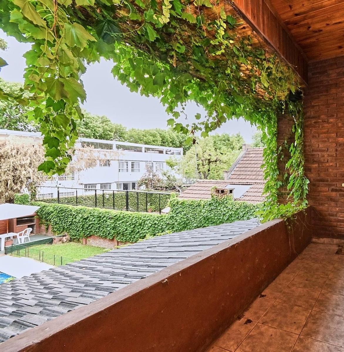 Venta Excelente Chalet C/ Parque, Quincho y Piscina - Boulogne — foto 5