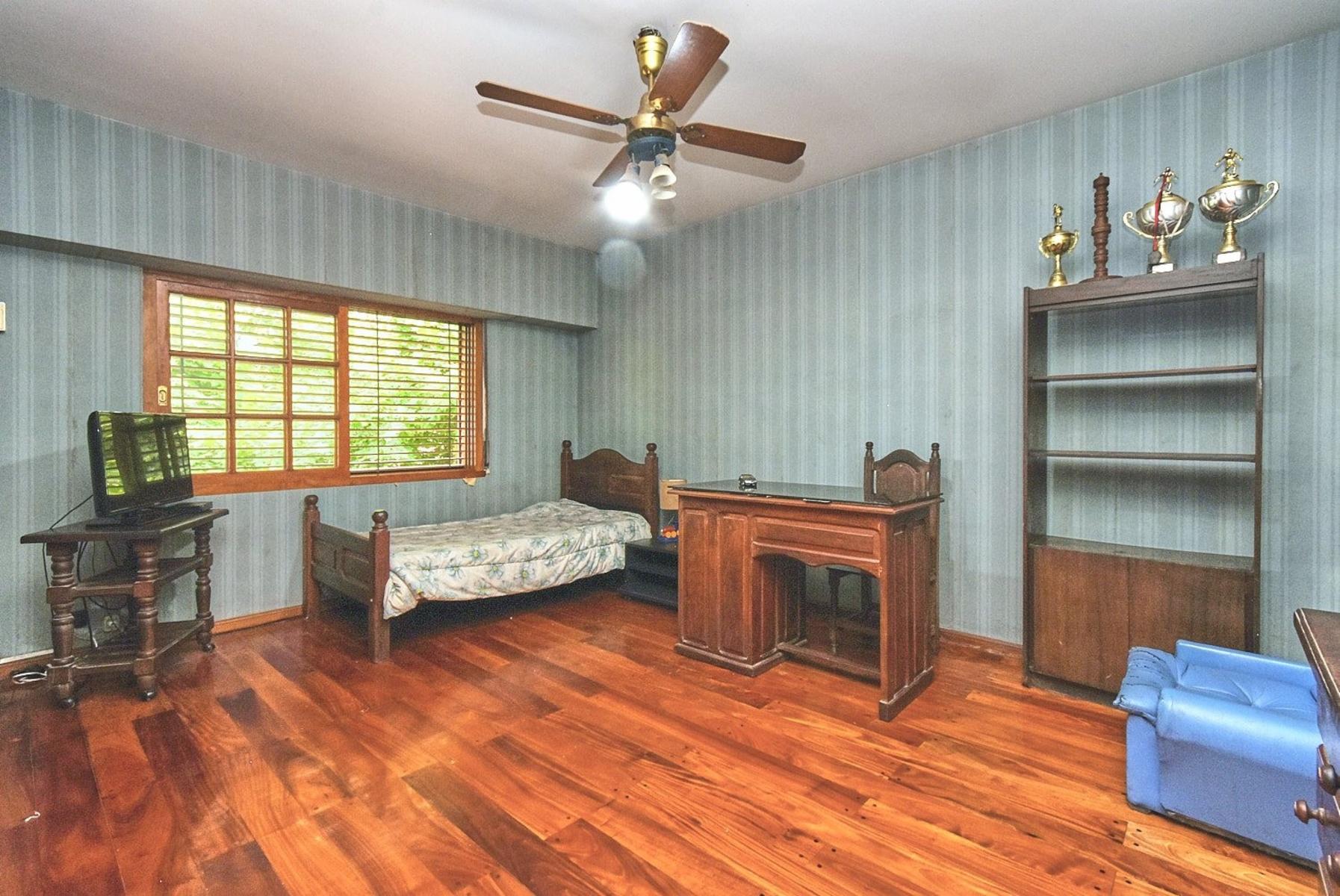 Venta Excelente Chalet C/ Parque, Quincho y Piscina - Boulogne — foto 12