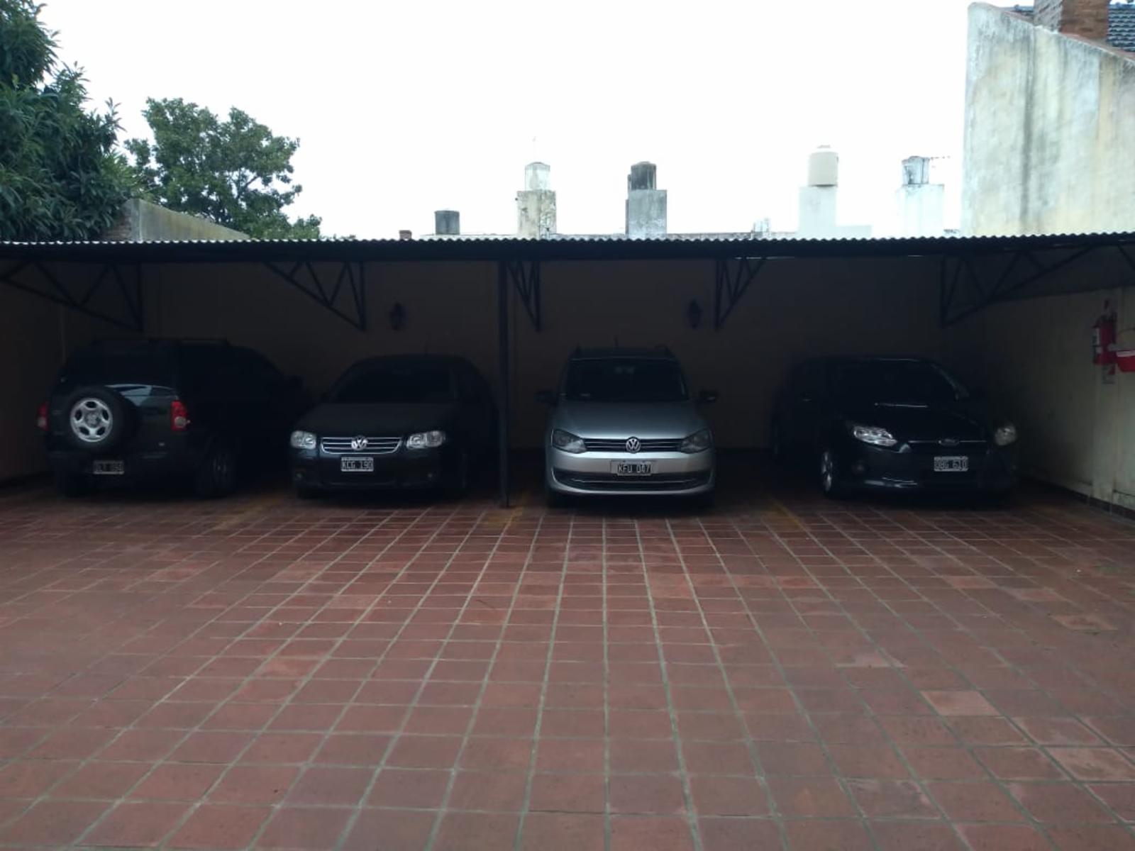 Departamento 3 ambientes con cochera - Zona Ramos Mejia Sur - Consulte