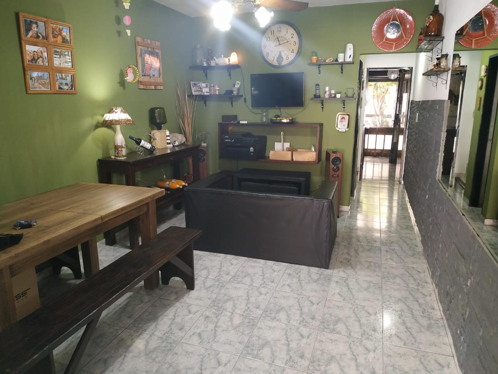 Excelente Duplex 4 ambientes con cochera en Villa Luzuriaga - Consulte — foto 11