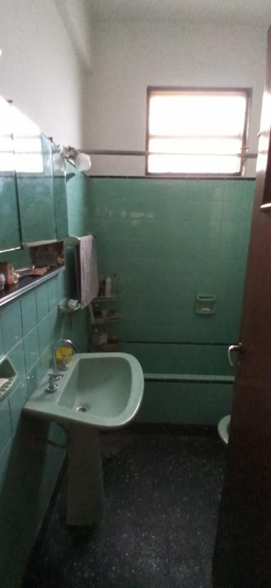 Venta de Lote PH c/2 deptos - Garage y Local en Lomas del Mirador. Consulte — foto 8