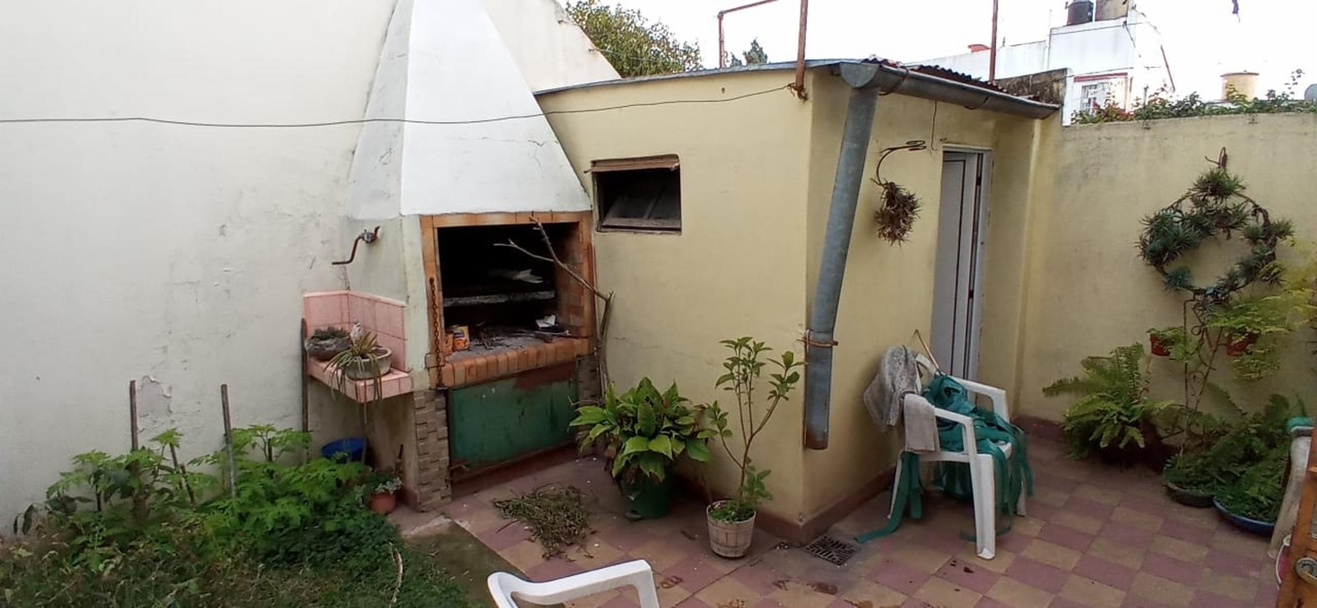 Venta de Lote PH c/2 deptos - Garage y Local en Lomas del Mirador. Consulte — foto 10