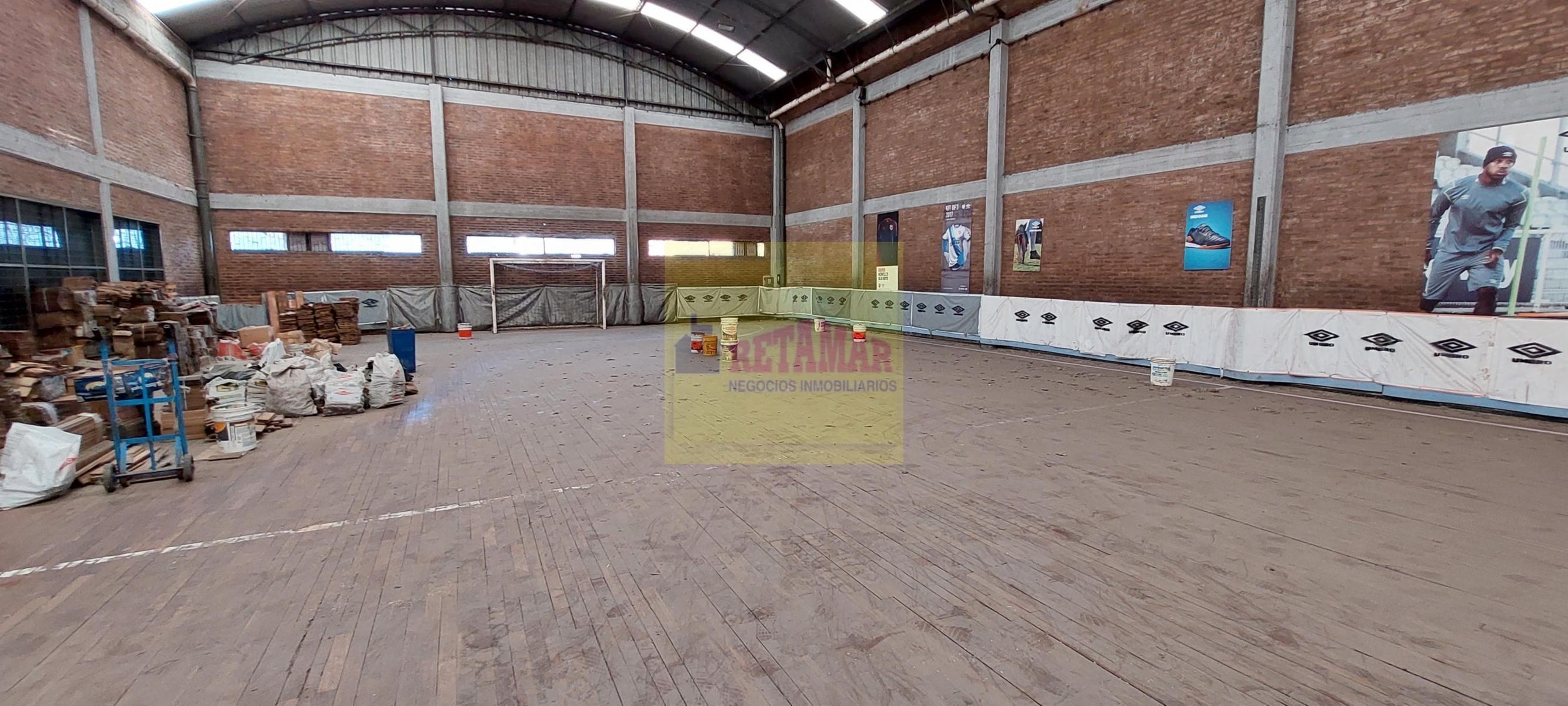 Venta de Imponente Inmueble Comercial en San Justo Centro. Consulte — foto 9