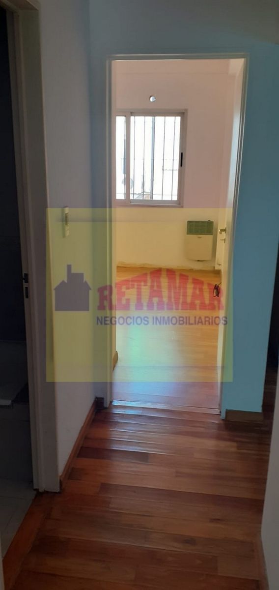 Venta de Departamento 3 ambientes con cochera. Zona Villa Luzuriaga. — foto 5