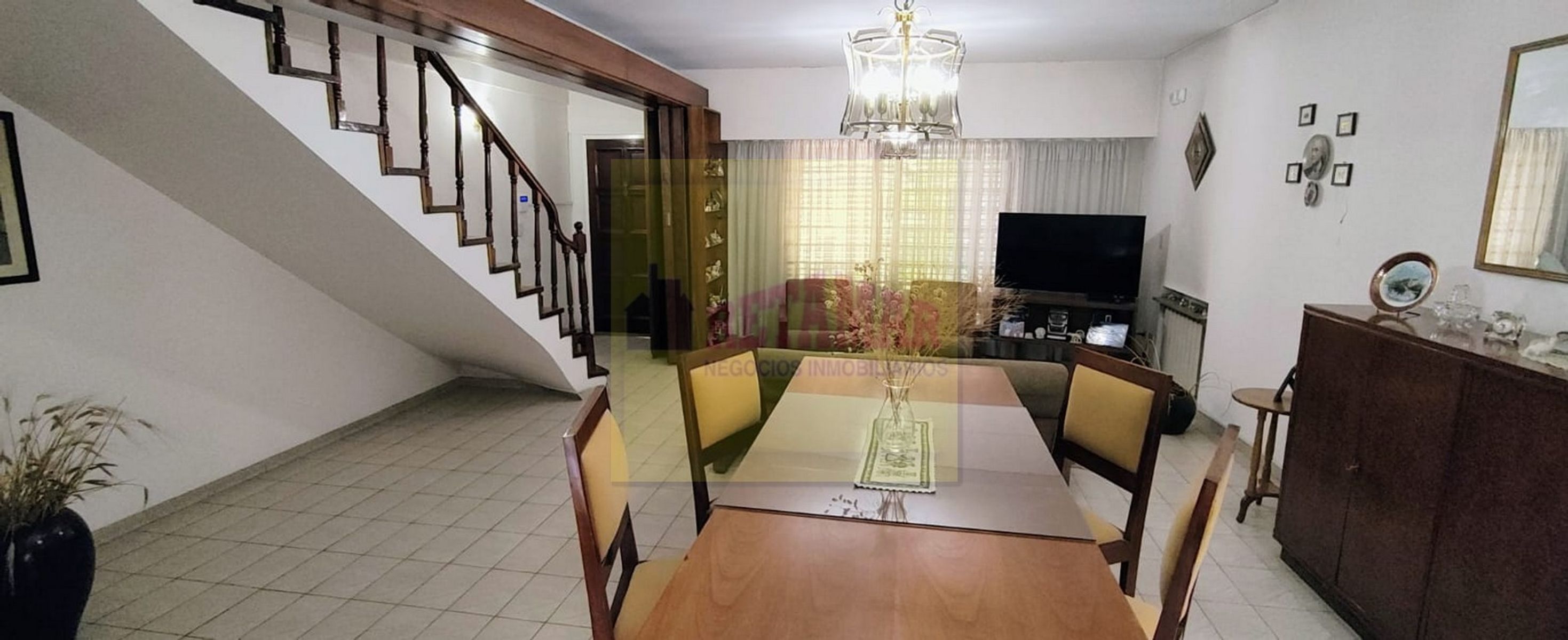 Chalet en Venta en Morón - Casa 4 Ambientes con Quincho, Garage y Altillo — foto 3