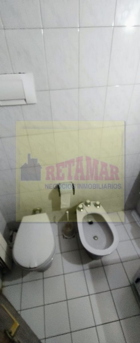Chalet en Venta en Morón - Casa 4 Ambientes con Quincho, Garage y Altillo — foto 9