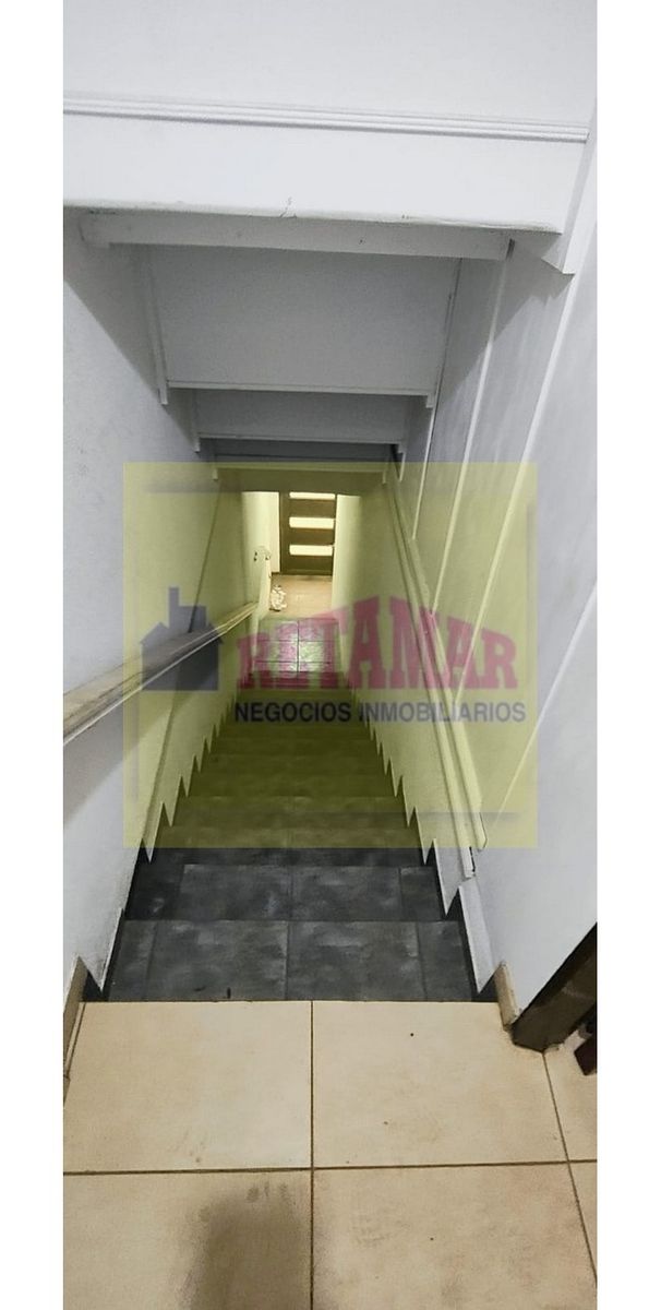 Hermoso Departamento 3 Ambientes con Balcón, Patio y Parrilla sobre Av. Presidente Perón - San Justo - 2