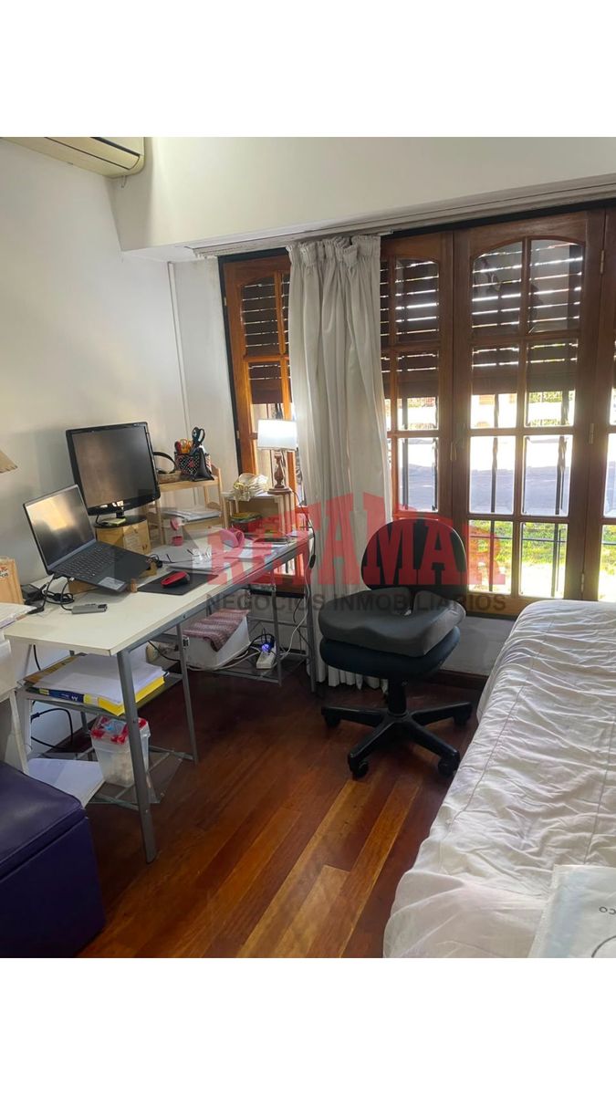 Casa en venta en Villa Luzuriaga, 3 ambientes con escritorio, garage y terraza con parrilla. — foto 14