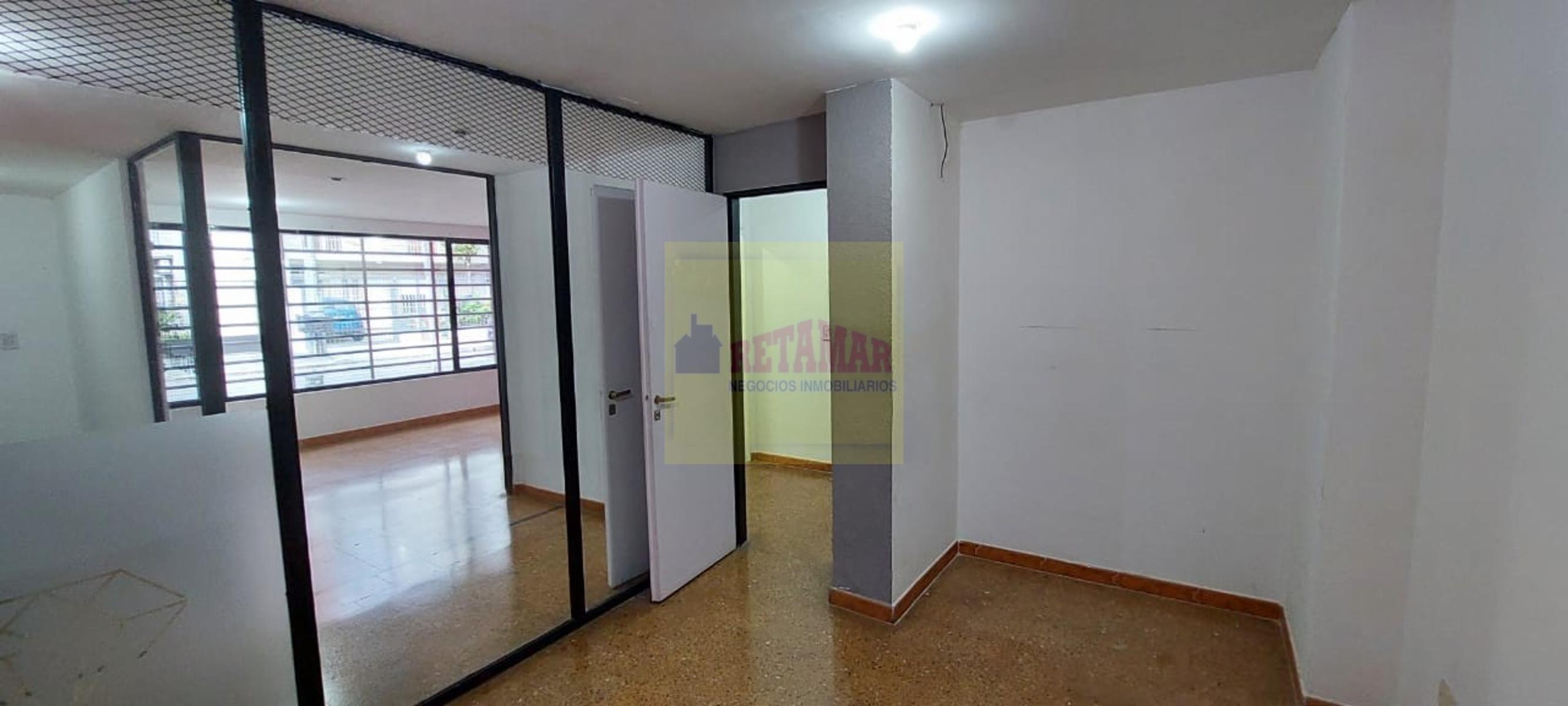 Venta de Excelente local Comercial - Zona Haedo — foto 11