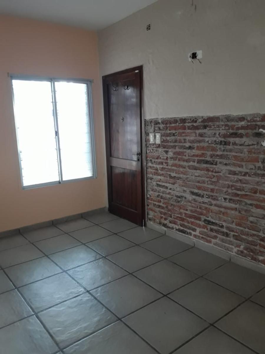 Ph tipo casa en alquiler. 3 dormitorios, jardin, cochera. - 1