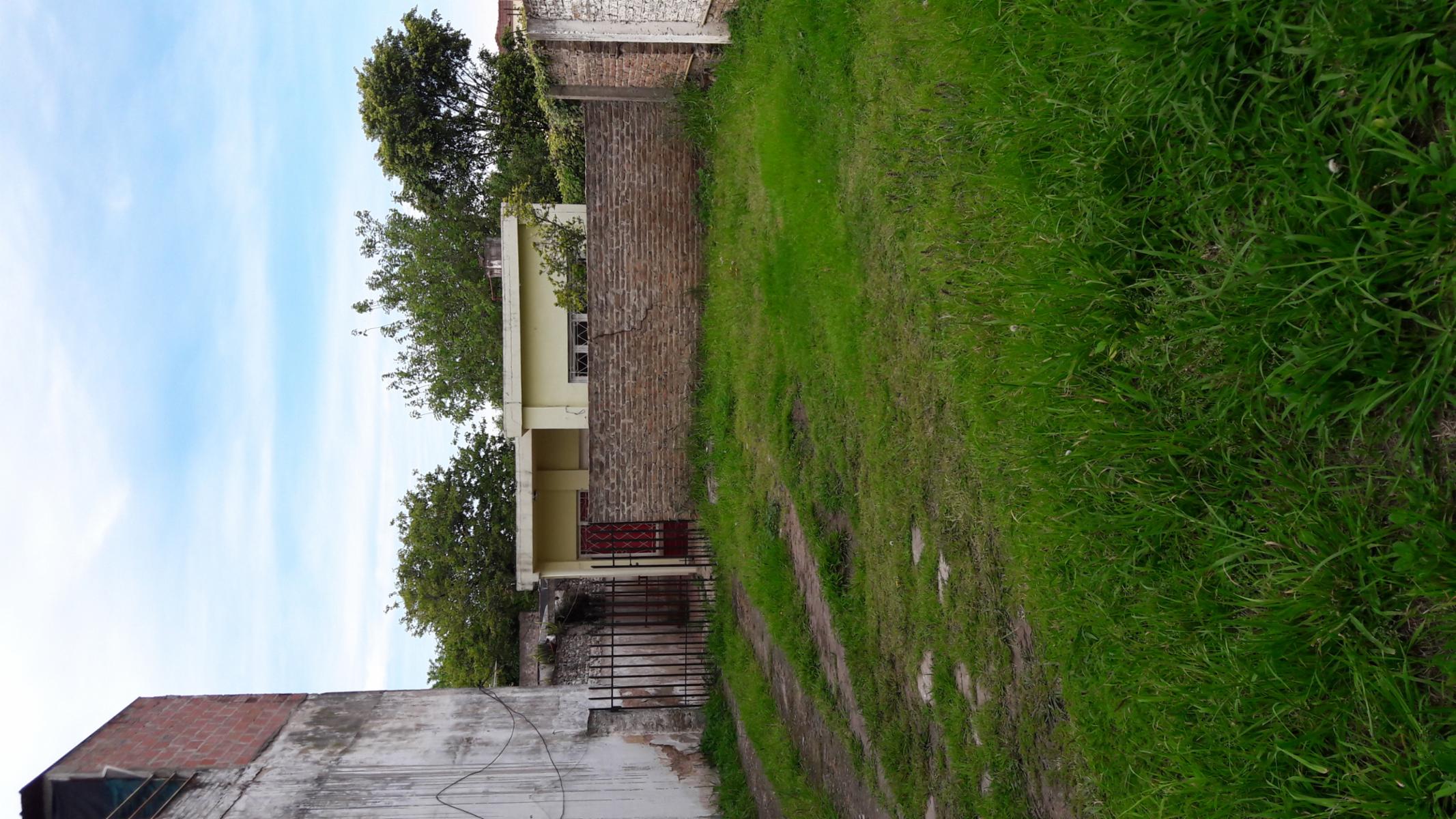 LOTE DE TERRENO CON CASA DE 2 AMBIENTES A REFACCIONAR EN HAEDO NORTE - IMPERDIBLE — foto 2