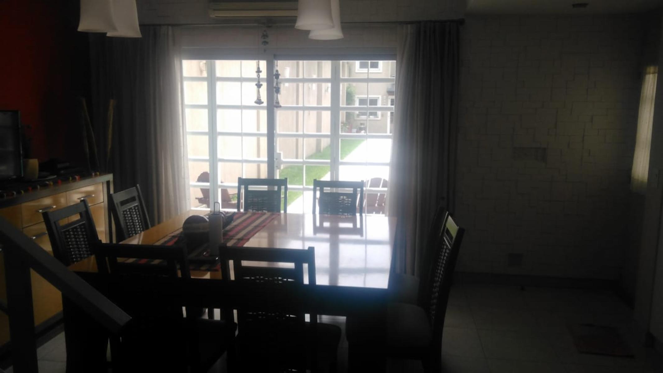 CASA - 4 AMBIENTES - EXCELENTE DISEÑO - S/LOTE 8,66M X 49,20 M - HAEDO SUR — foto 4