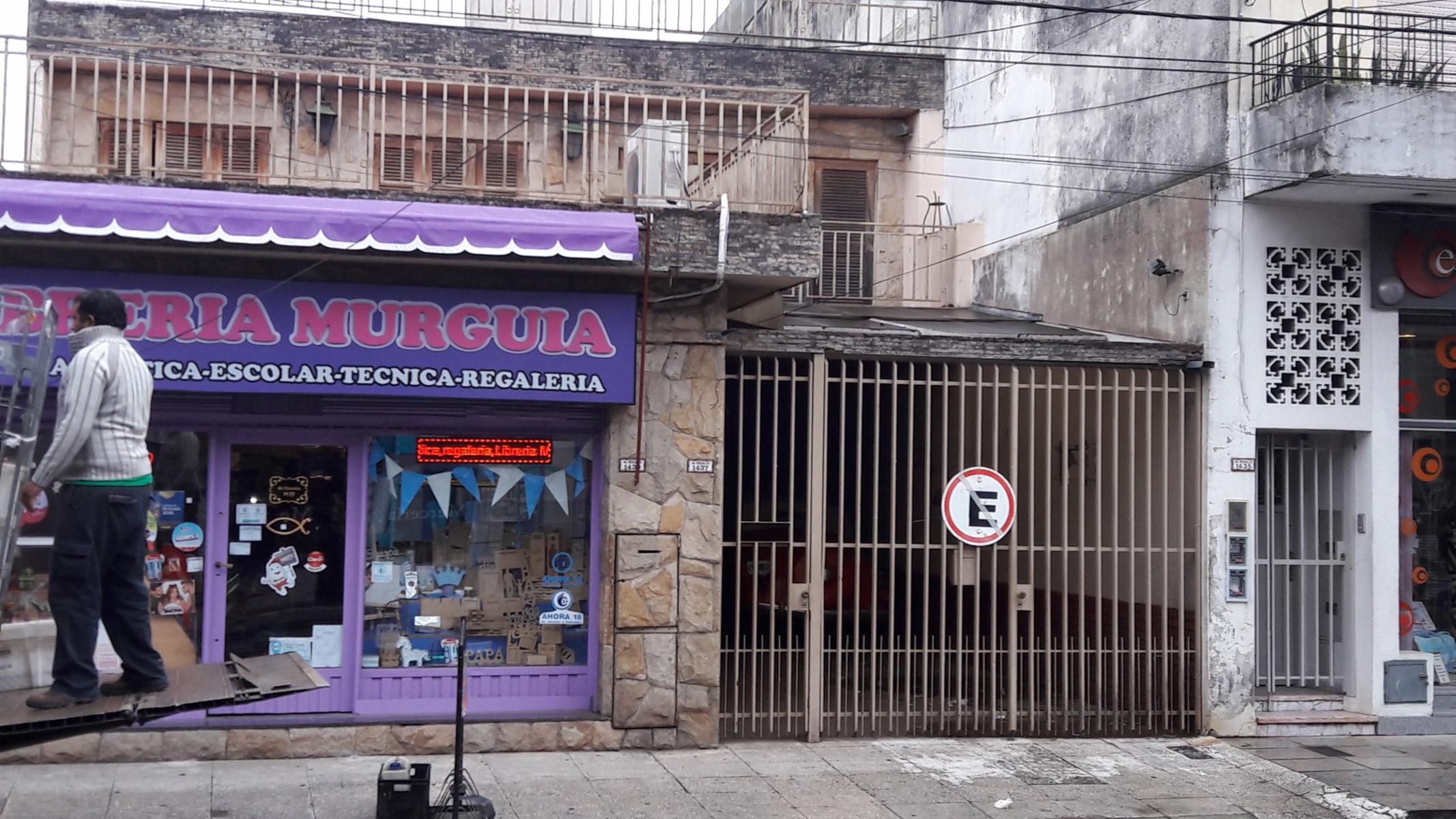 EXCELENTE OPORTUNIDAD - CASA 8 AMBIENTES + LOCAL COMERCIAL - IDEAL P/3 FAMILIAS — foto 6