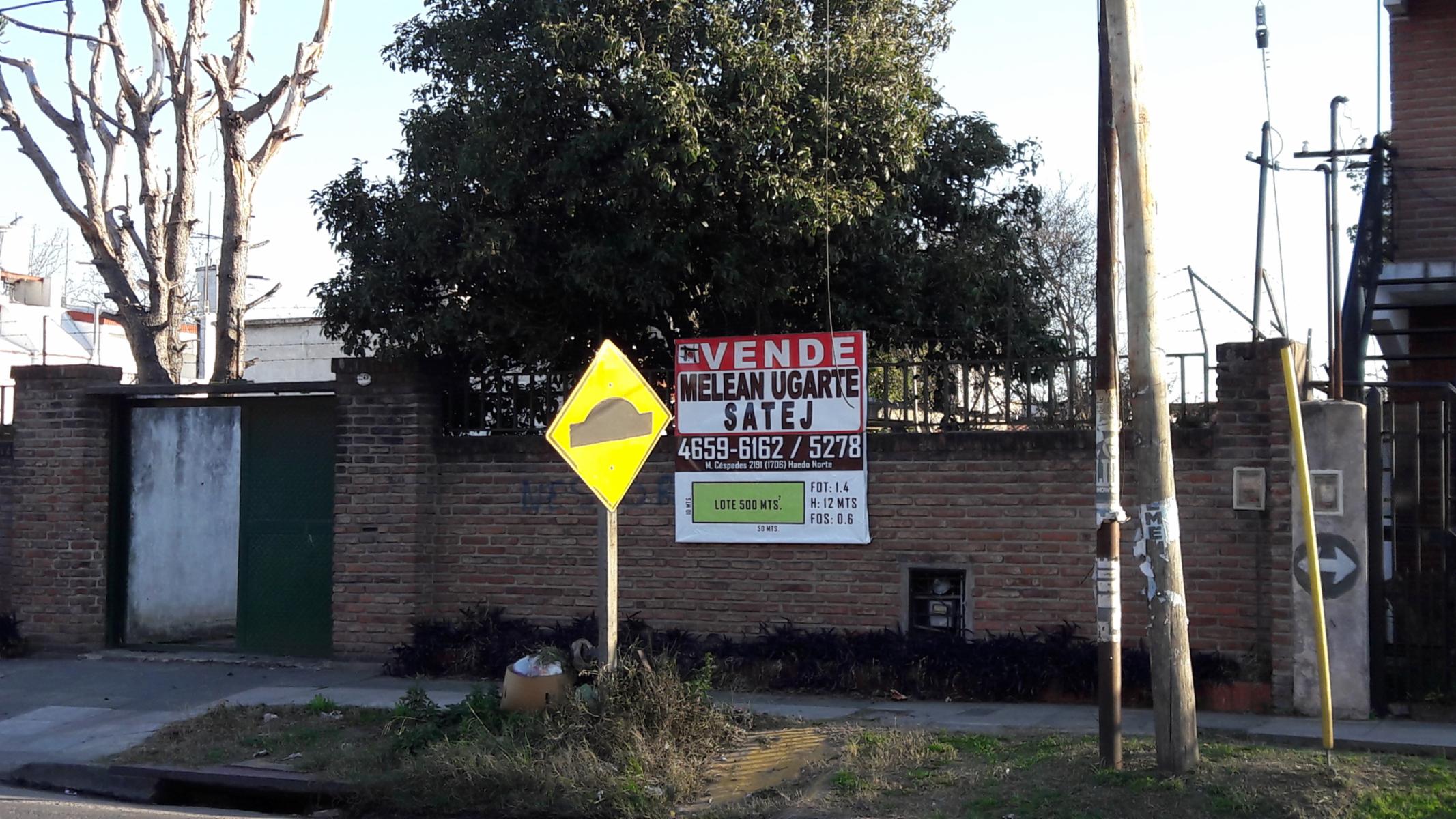 EXCELENTE LOTE DE TERRENO - 500 M2 - CON VIVIENDA DE 70 M2 A REFACCIONAR - IDEAL CONSTRUCTOR — foto 2