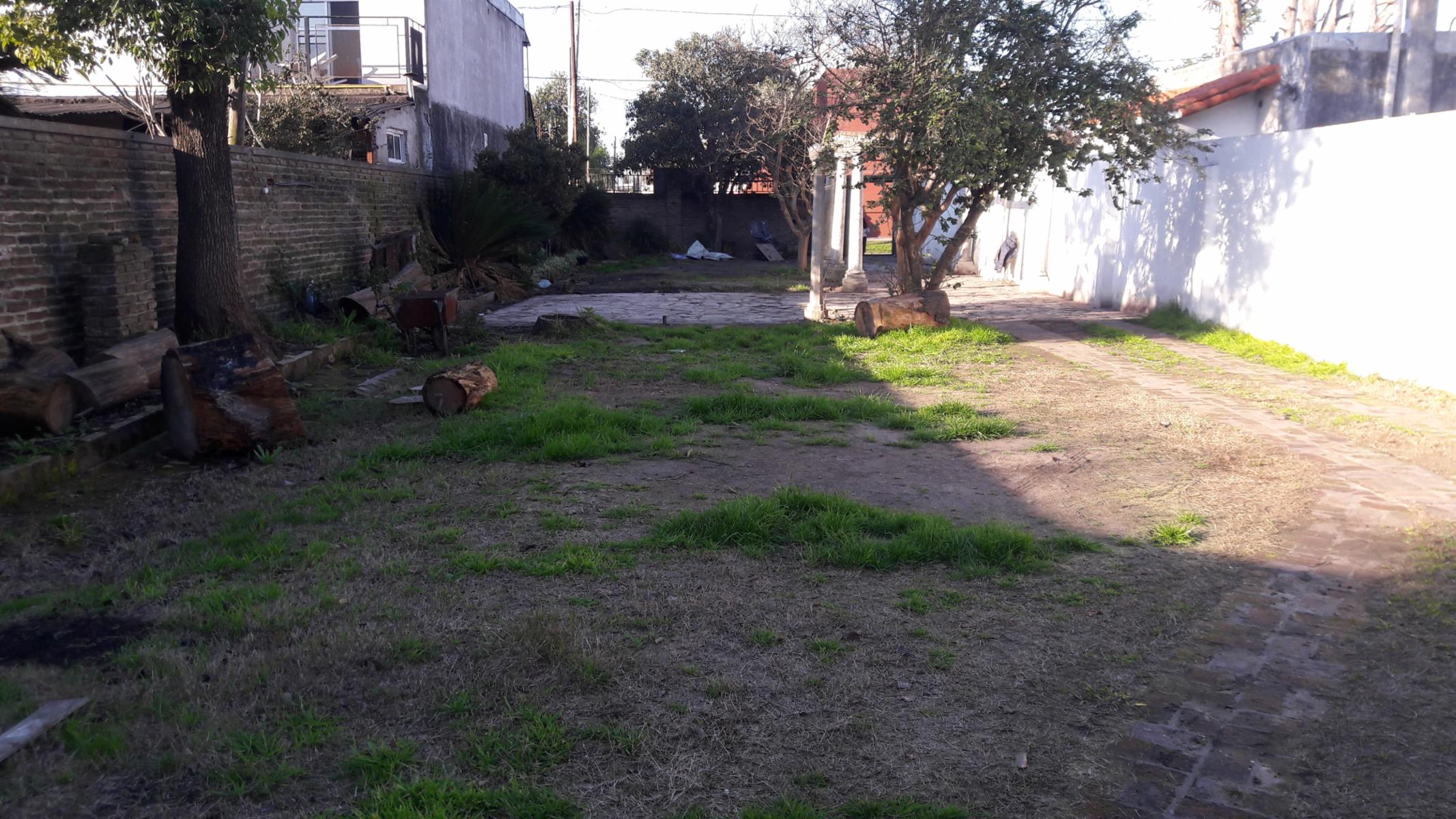 EXCELENTE LOTE DE TERRENO - 500 M2 - CON VIVIENDA DE 70 M2 A REFACCIONAR - IDEAL CONSTRUCTOR — foto 6