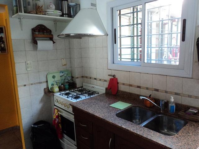 CASA TIPO DEPARTAMENTO - P.H. 3 AMBIENTES HAEDO NORTE - 1/2 CUADRA GAONA Y FASOLA — foto 6