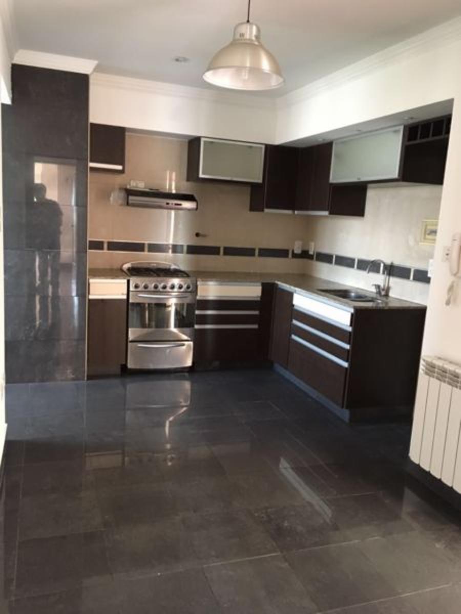 Venta de dpto 2 dorm céntrico. — foto 3