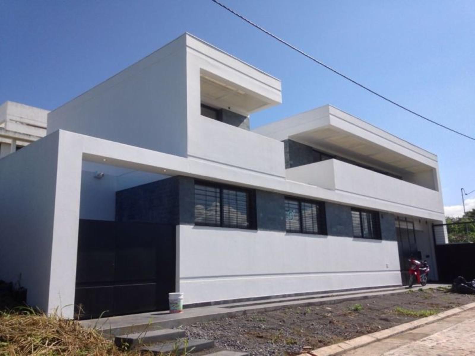 Venta de casa Gran Bourg (Salta).