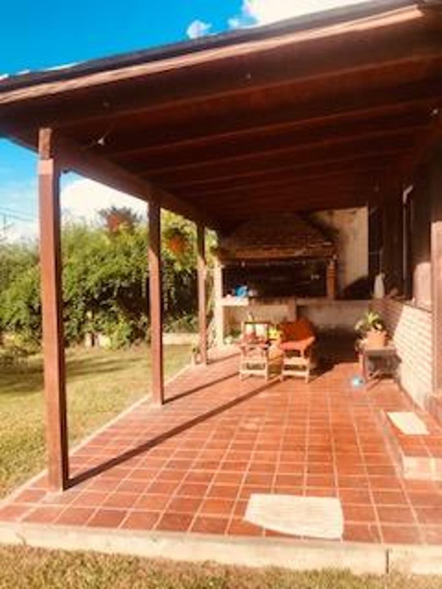 Venta de casa de campo en San Luis con piscina y terreno de 550 m2. - 4