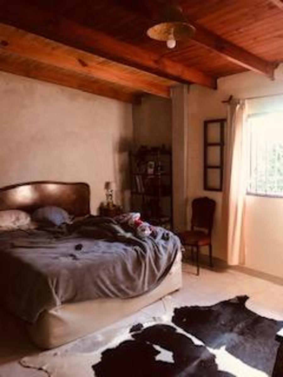 Venta de casa de campo en San Luis con piscina y terreno de 550 m2. - 10