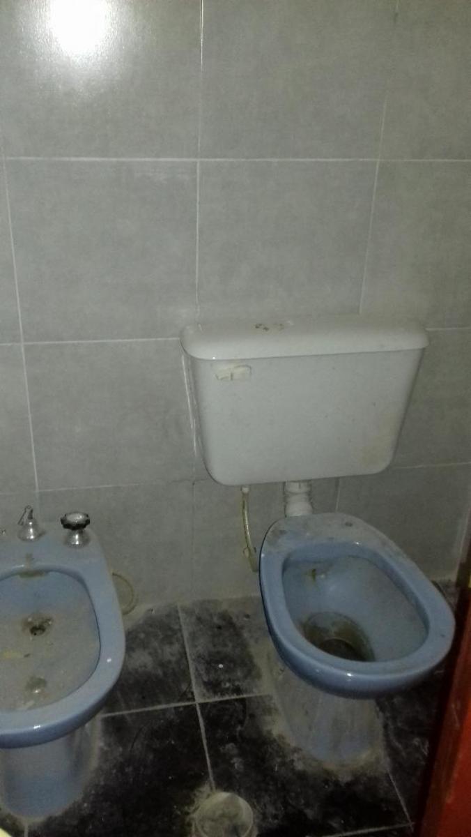 ALQUILER DE GALPON INTERNO DE 180 M2 EN AV. SAN MARTIN AL 1700. - 5