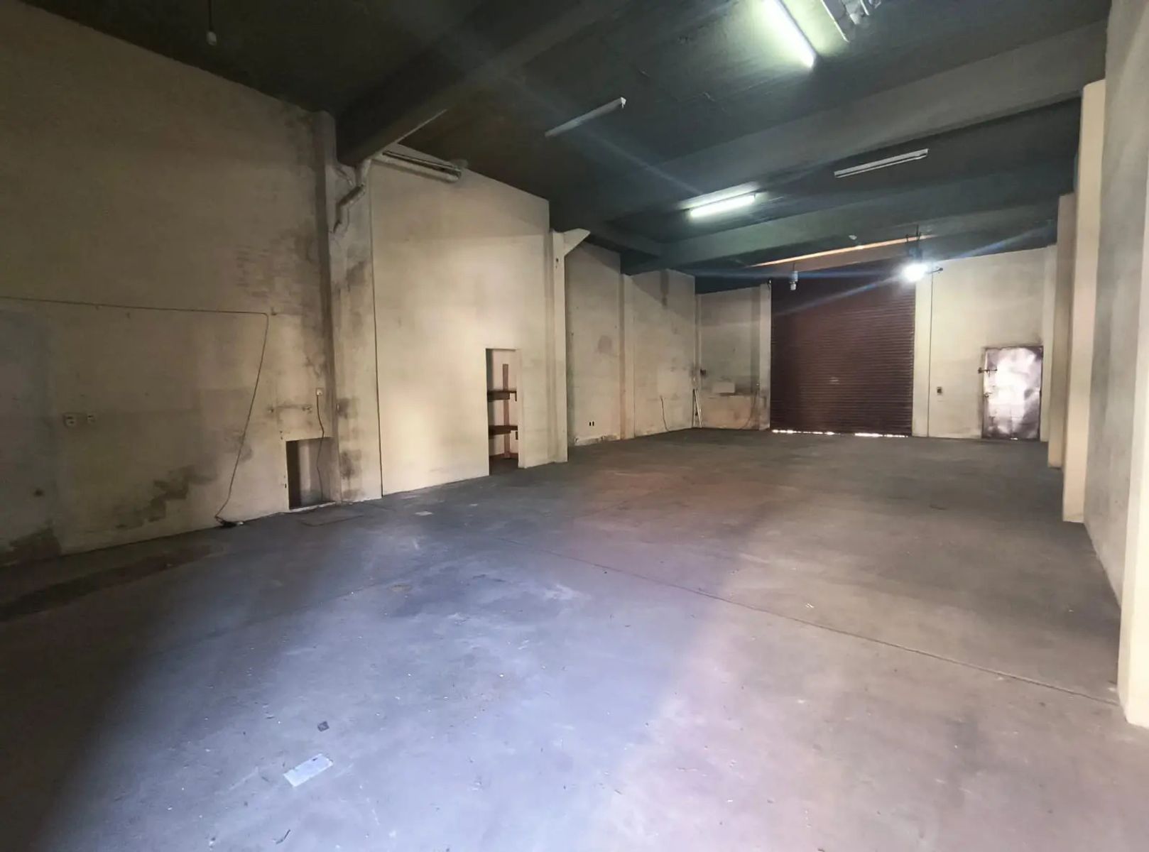 ALQUILER - Galpón 150m2 - Triunvirato al 4.200 - Billinghurst - 3