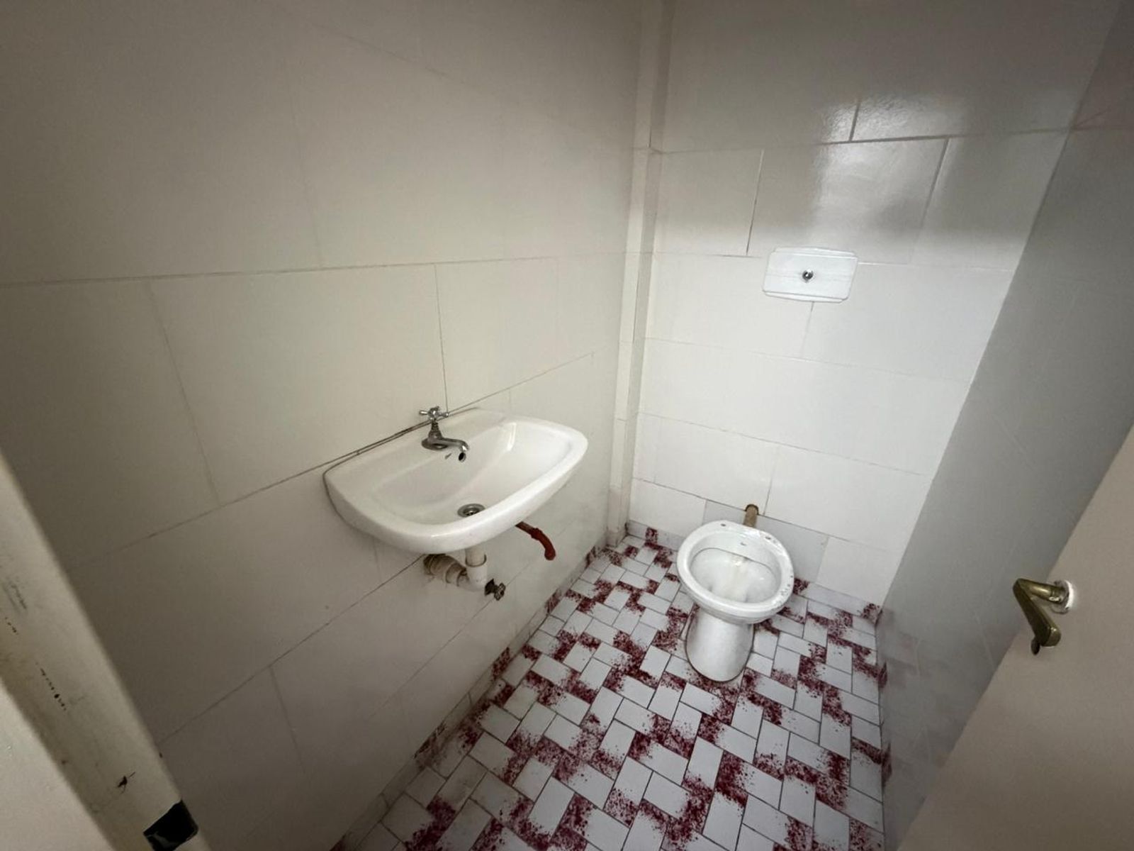 ALQUILER - Local 30 M2 - Sargento Palma 1100 - Villa Bosch - Tres De Febrero - 4