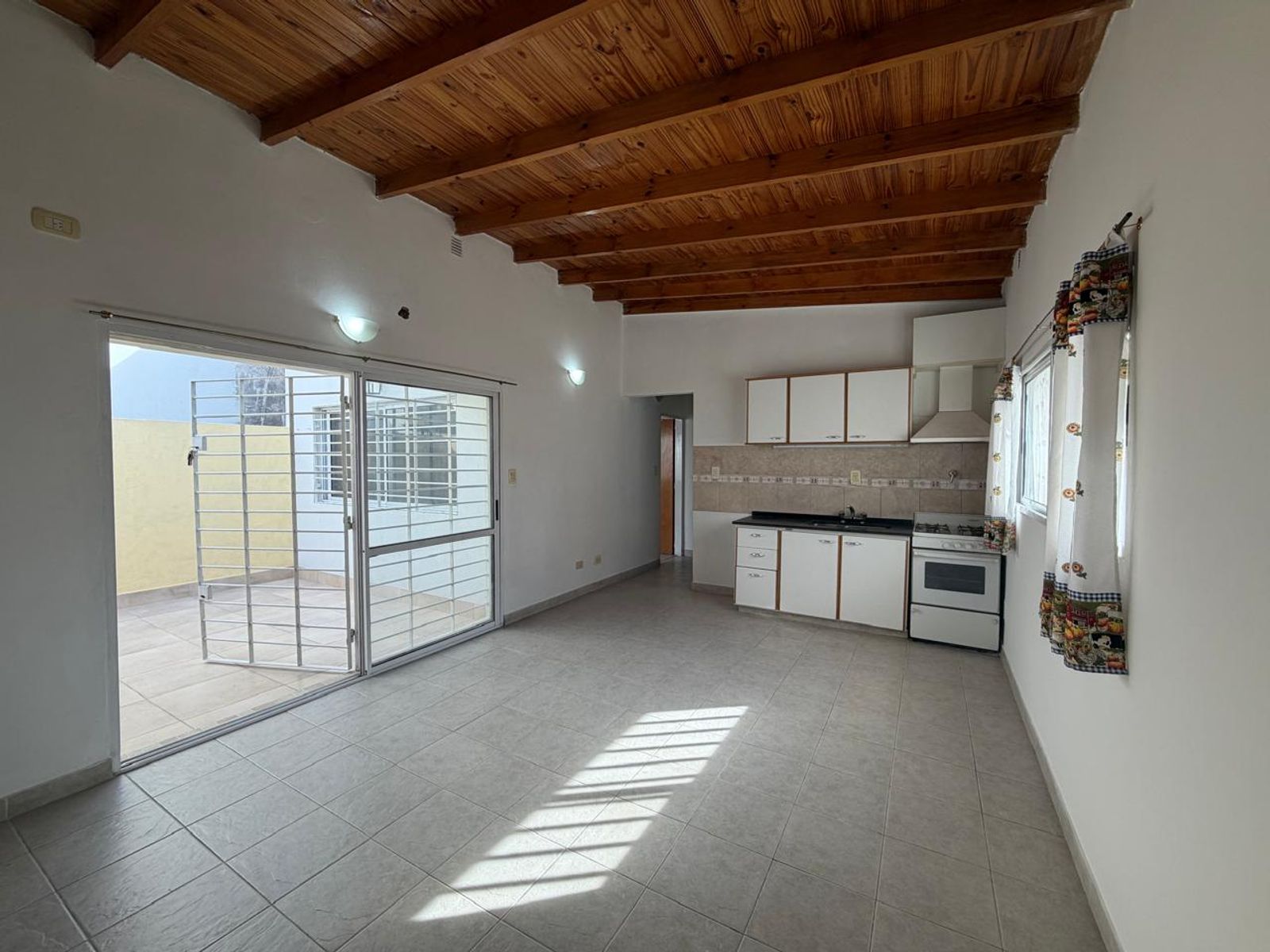ALQUILER - Dpto 2 Amb. - Gral López Al 700 - Villa Bosch — foto 2