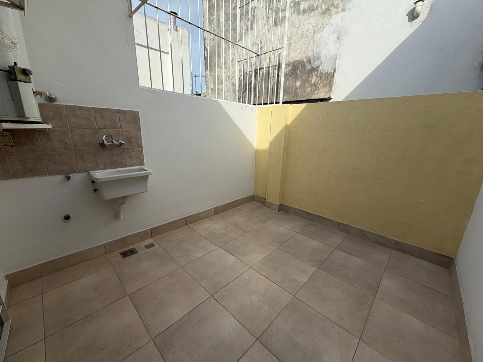 ALQUILER - Dpto 2 Amb. - Gral López Al 700 - Villa Bosch — foto 7