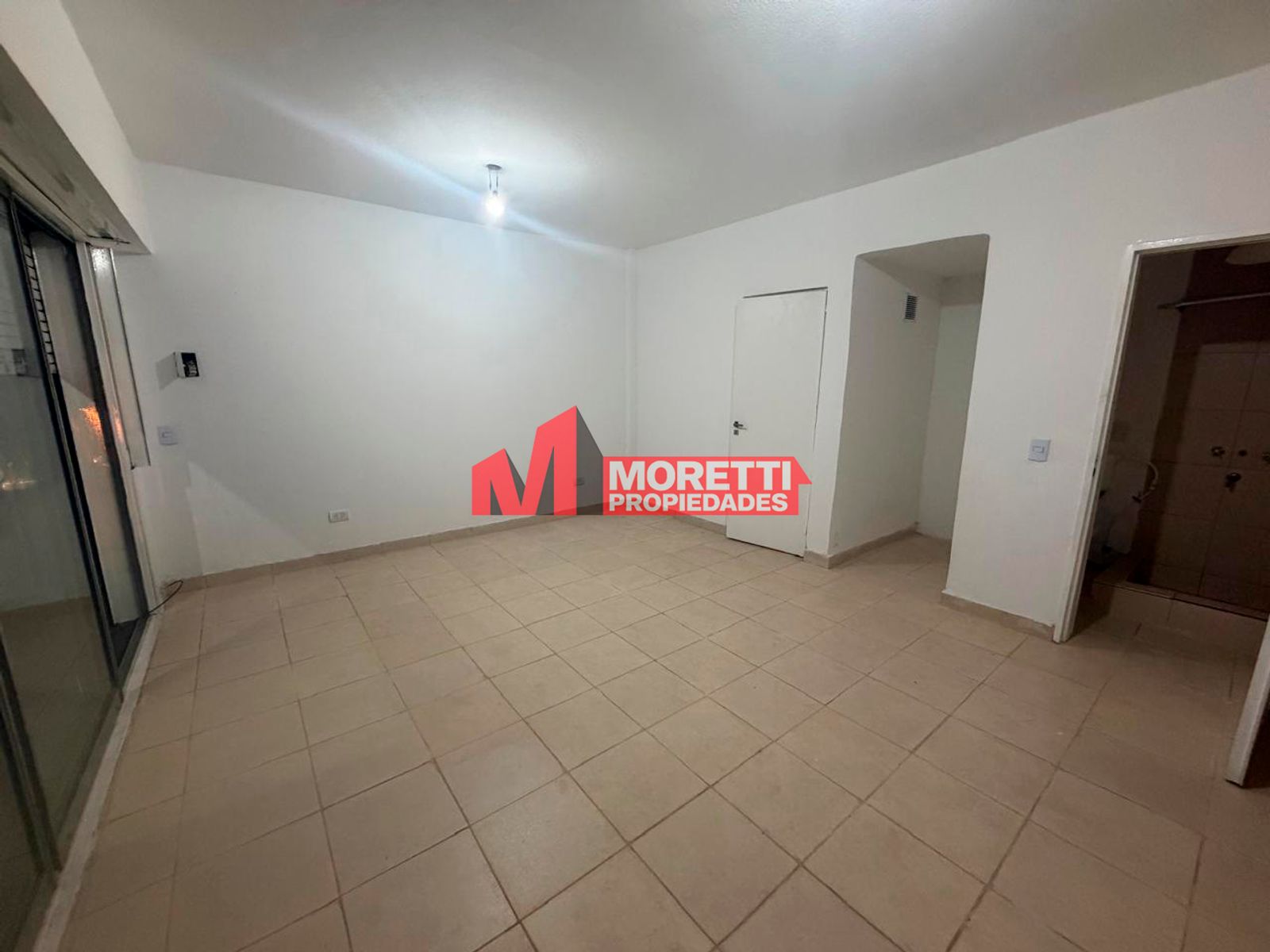 ALQUILER - Monoambiente - Triunvirato al 3900 - Billinghurst — foto 3
