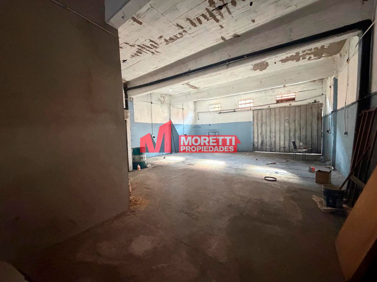 ALQUILER - Galpon 150 m2 - Triunvirato al 3900 - Billinghurst - 3
