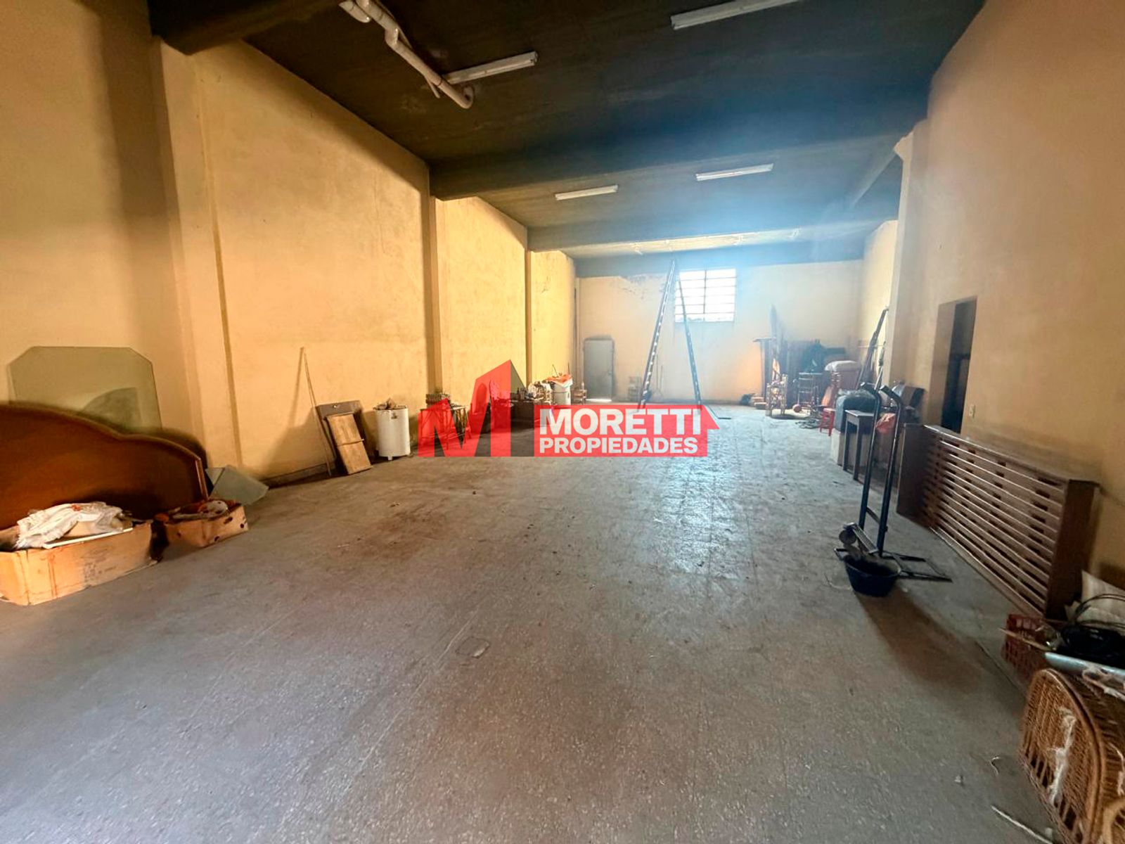 ALQUILER - Galpón 150m2 - Triunvirato al 4.200 - Billinghurst - 4