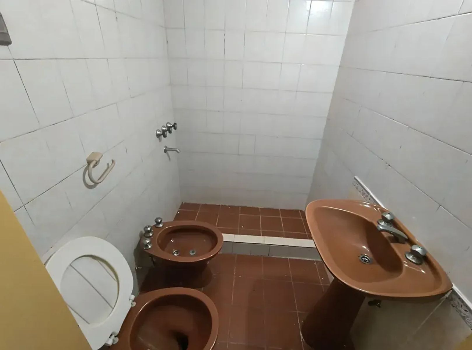 VENTA EN BLOCK OPORTUNIDAD- 2 PH 2 Amb. + PH a terminar-Pastor Luna al 7500-Villa Bosch - 6