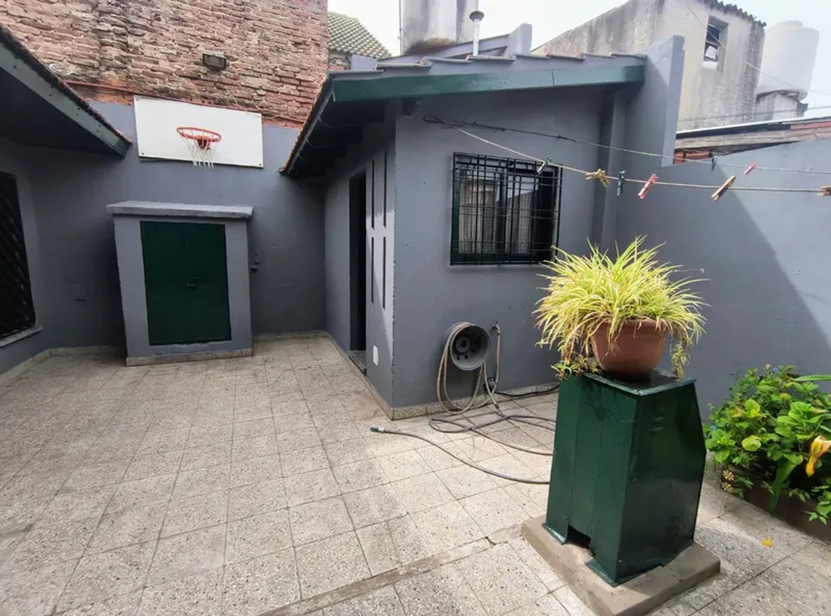 VENTA - Casa 5 Amb - Las Camelias al 6900 - San Martin - 10
