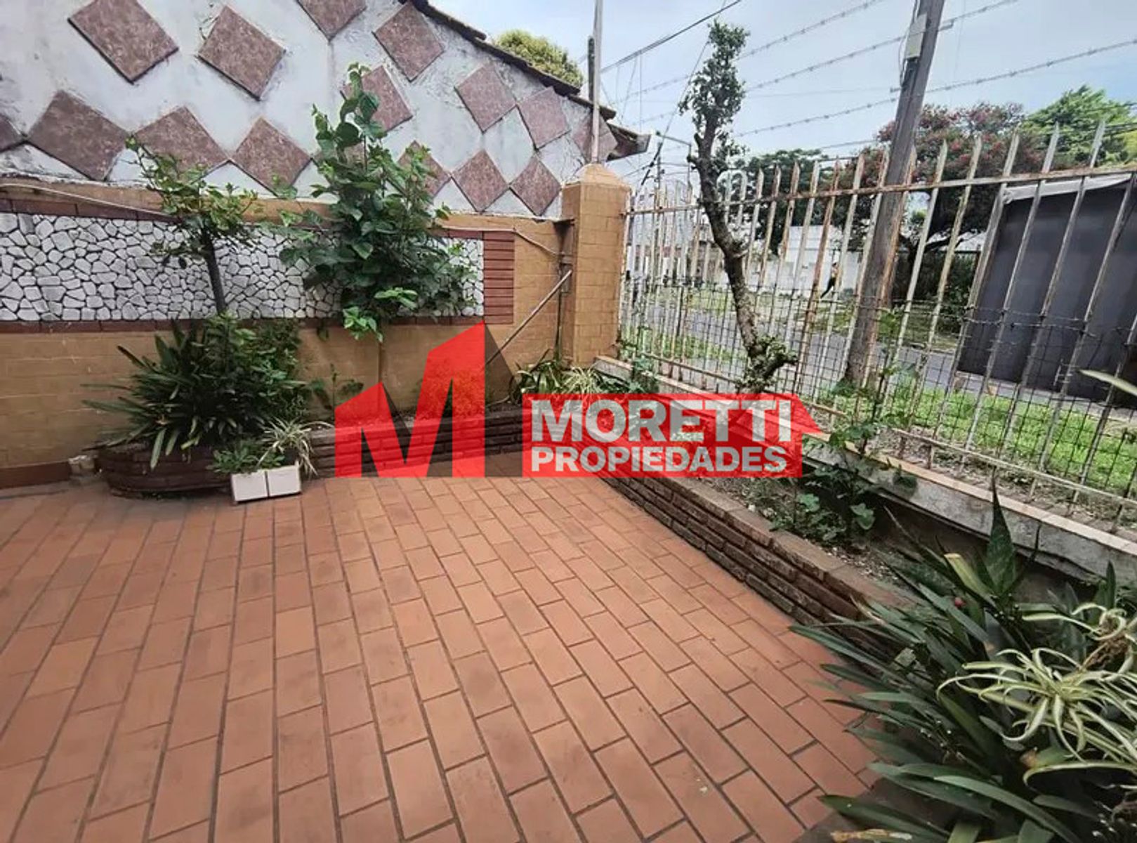 VENTA EN BLOCK - Casa 3 Amb + Dpto. 3 Amb - Naón Al 4300 - Billinghurst — foto 4