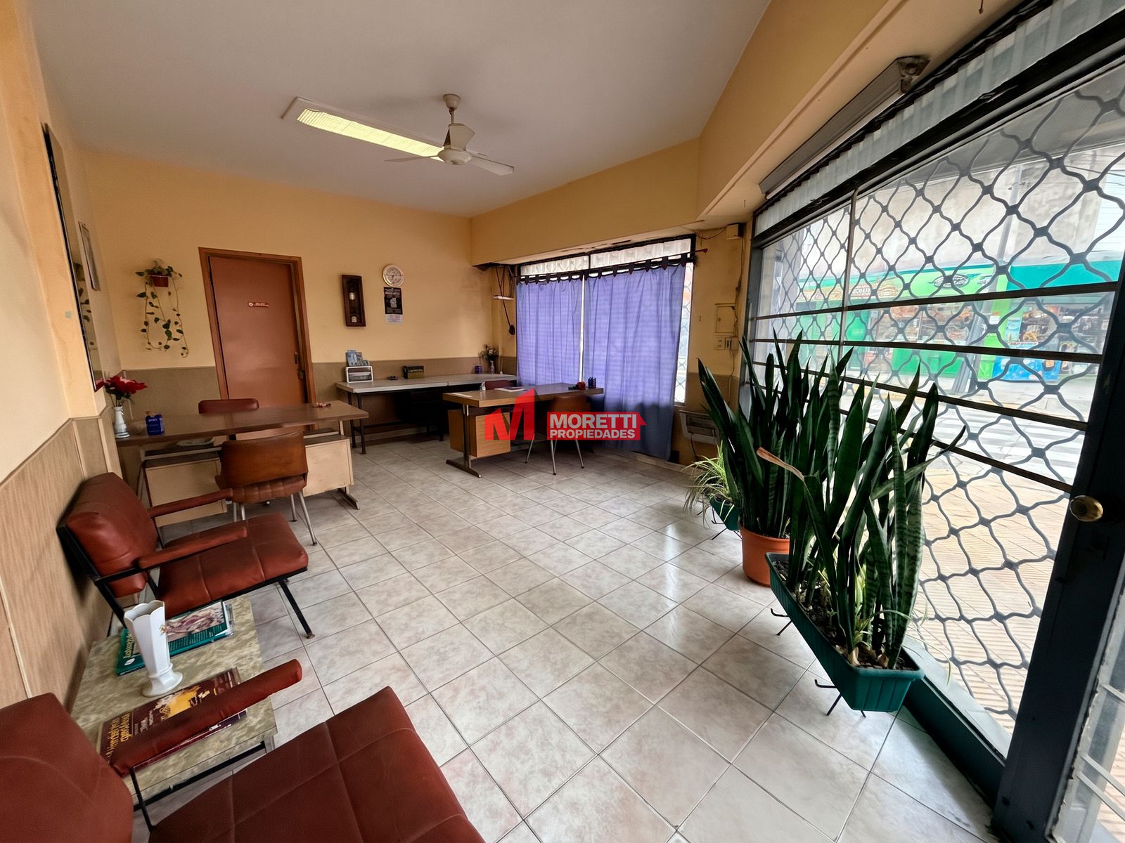 ALQUILER - Local 40 m2 - Santos Vega al 6000 - Villa Bosch - 3
