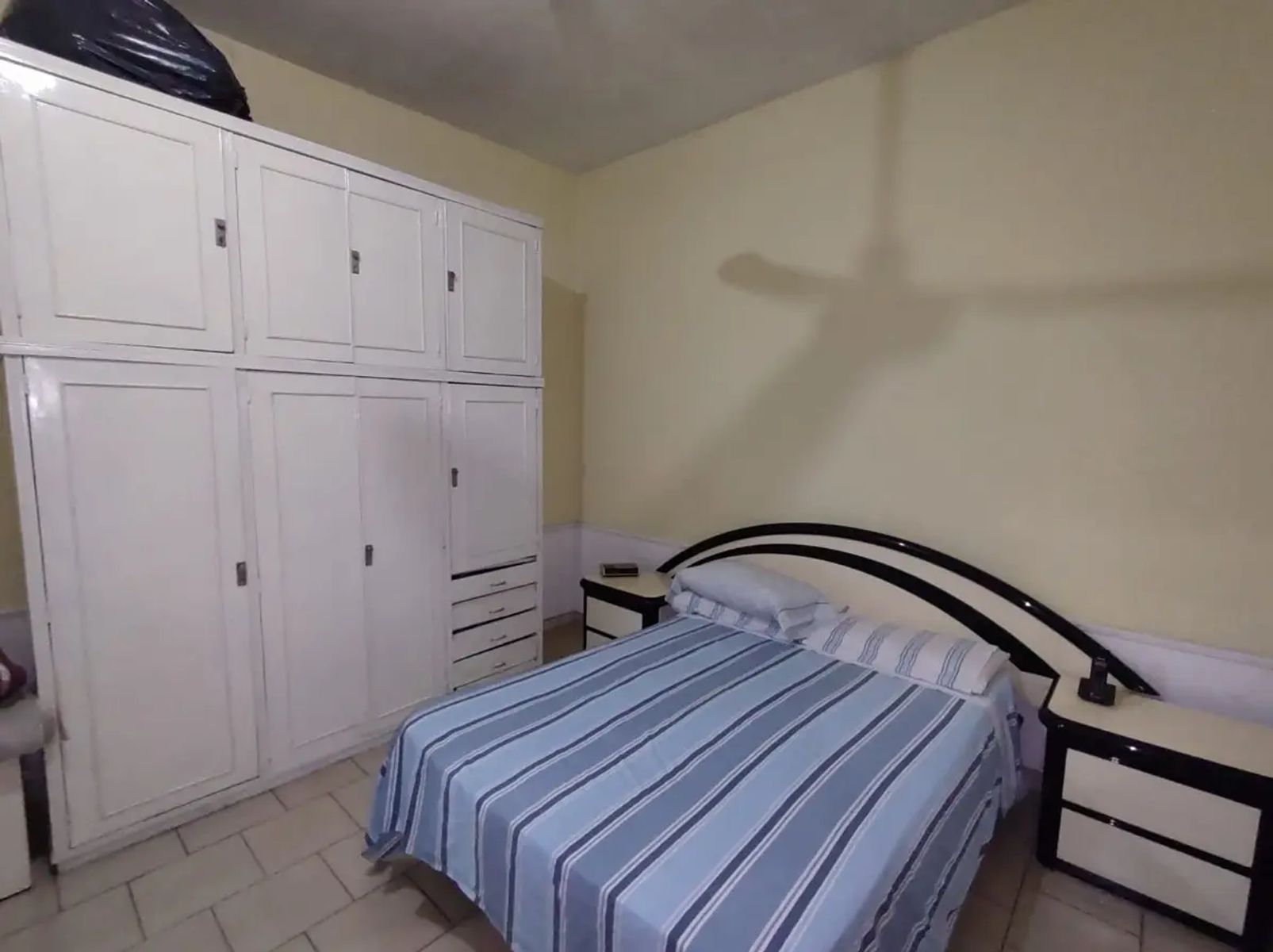 VENTA EN BLOCK - Casa 3 Amb + Oficina + Monoambiente - Perón Al 10.300 - P. Podesta - 18