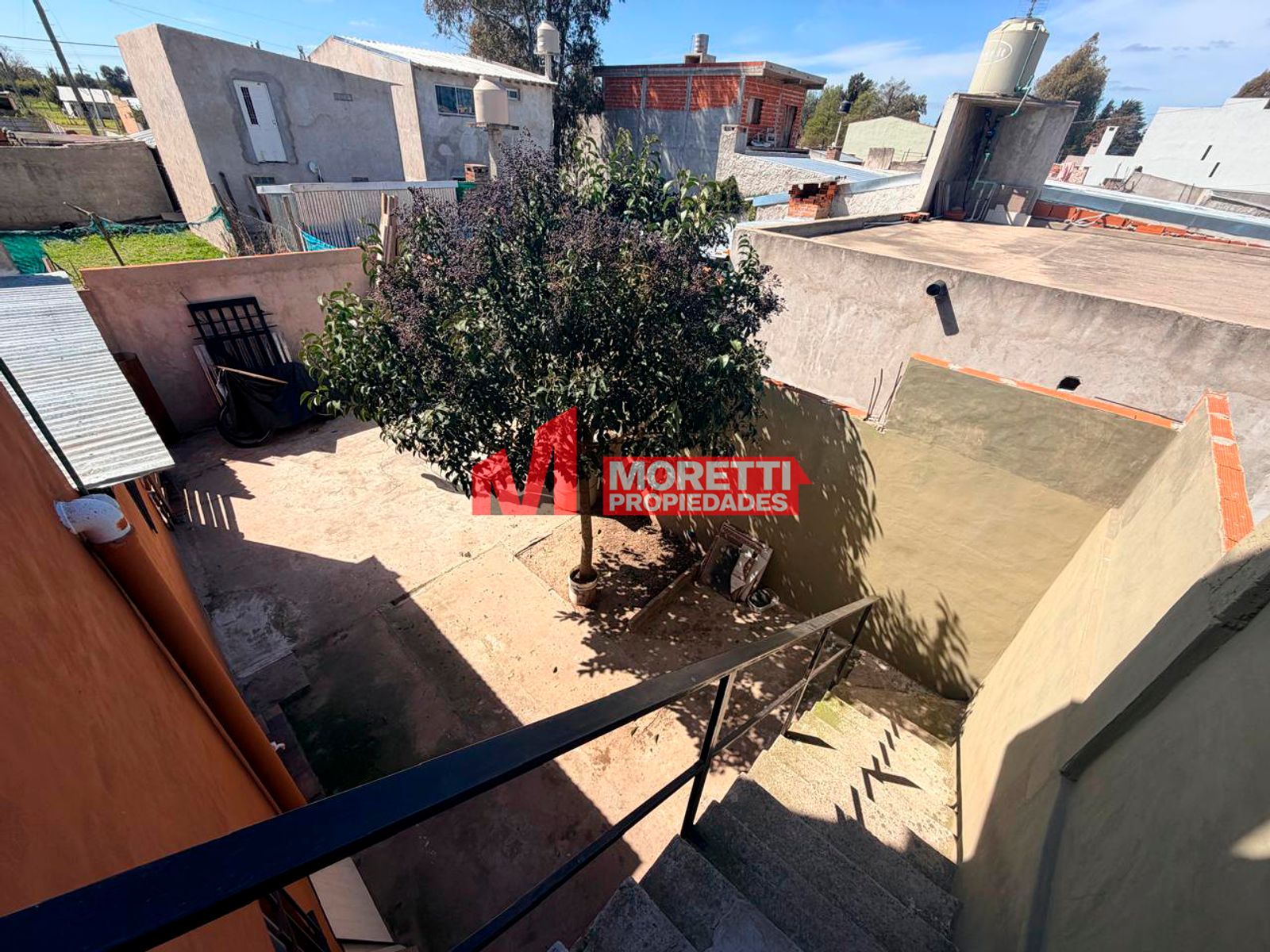 VENTA EN BLOCK - Casa 4 Amb. + Dpto. 2 Amb. - Virrey Aviles al 100 - Villa Astolfi - 25