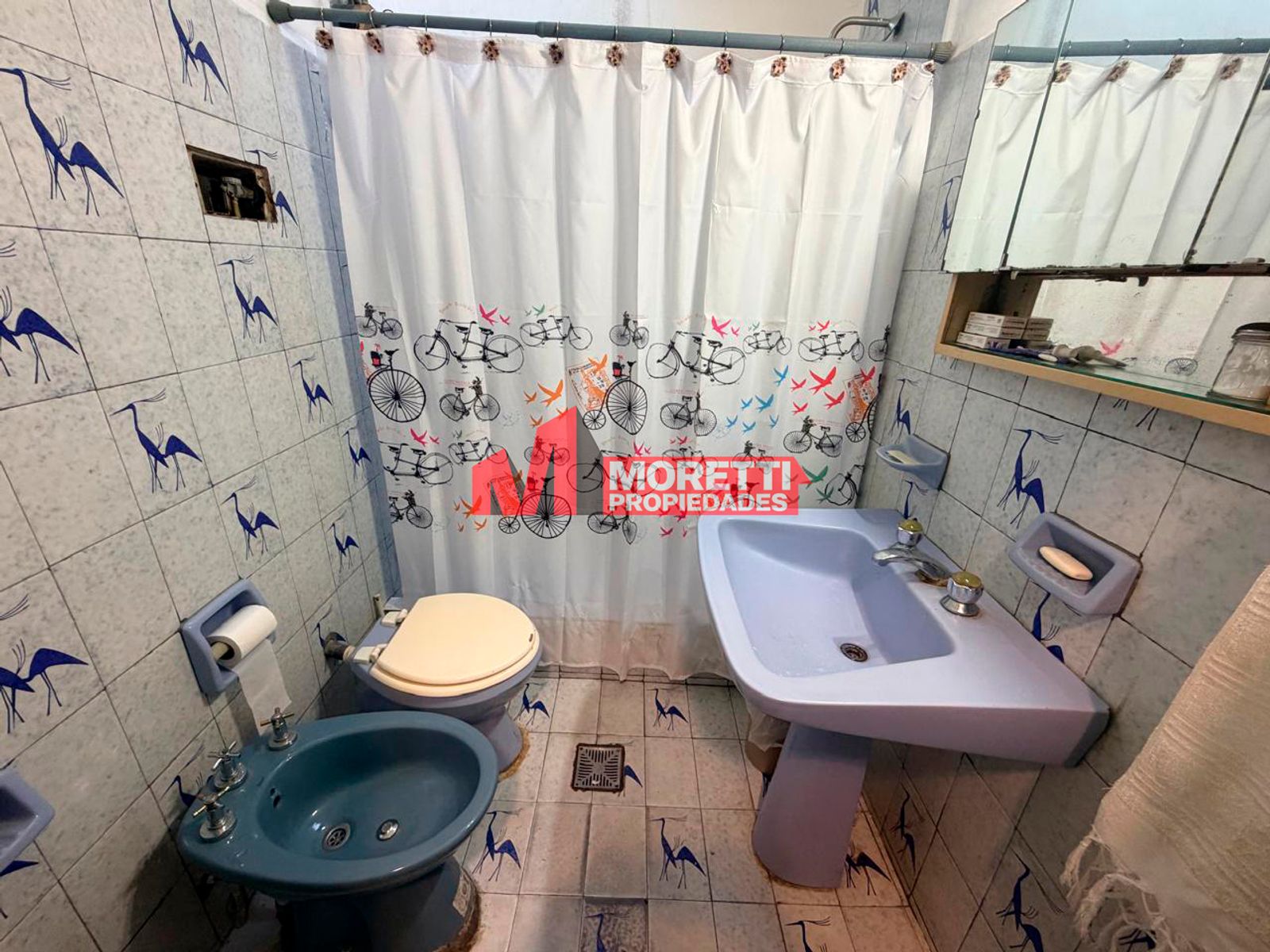 VENTA EN BLOCK - Casa 3 Amb. + Dpto. 2 Amb. - Agustín Magaldi al 5600 - Villa Libertad - 14
