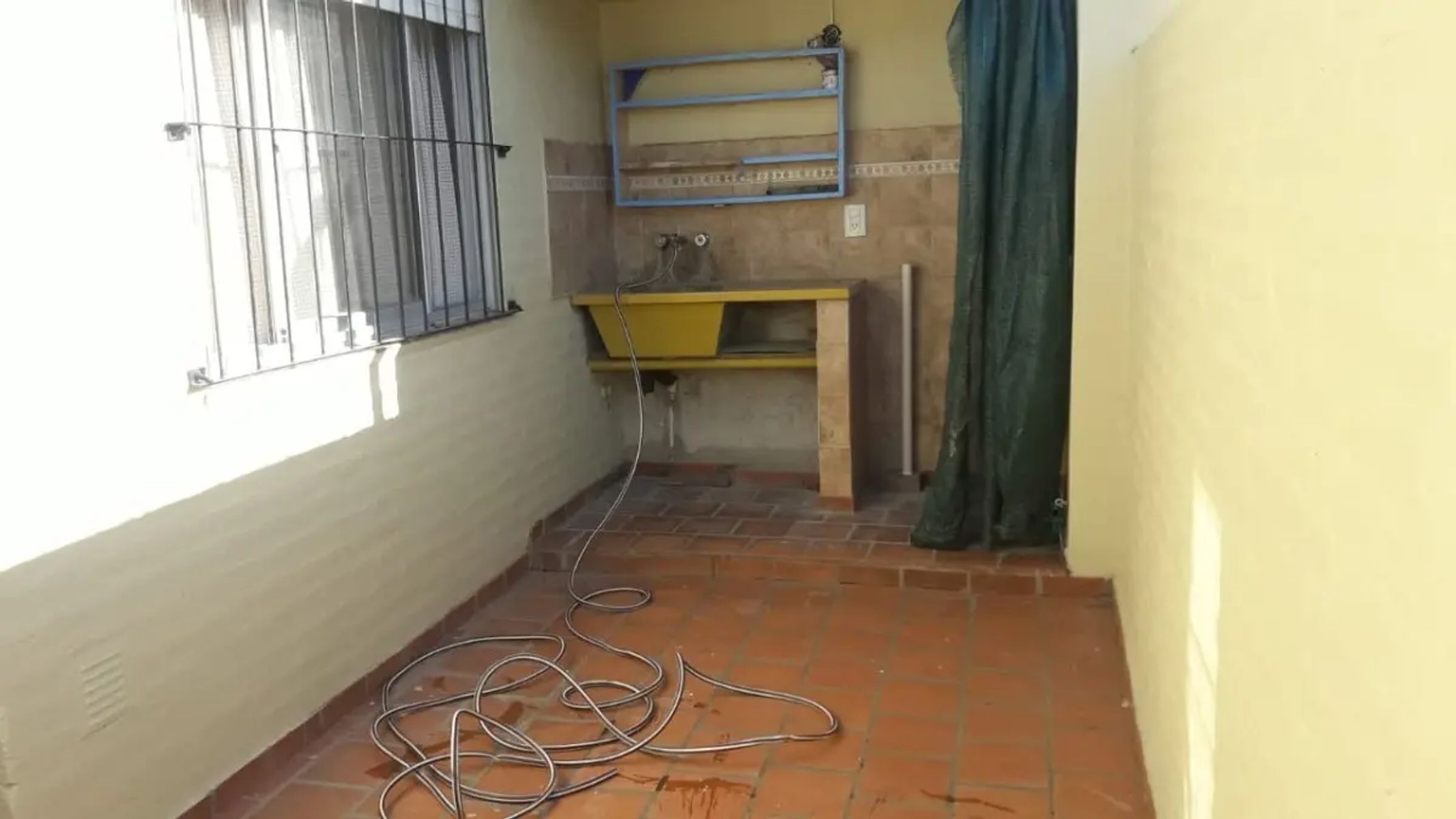 VENTA EN BLOCK - Local + 2 Deptos - Santa Teresita - 3