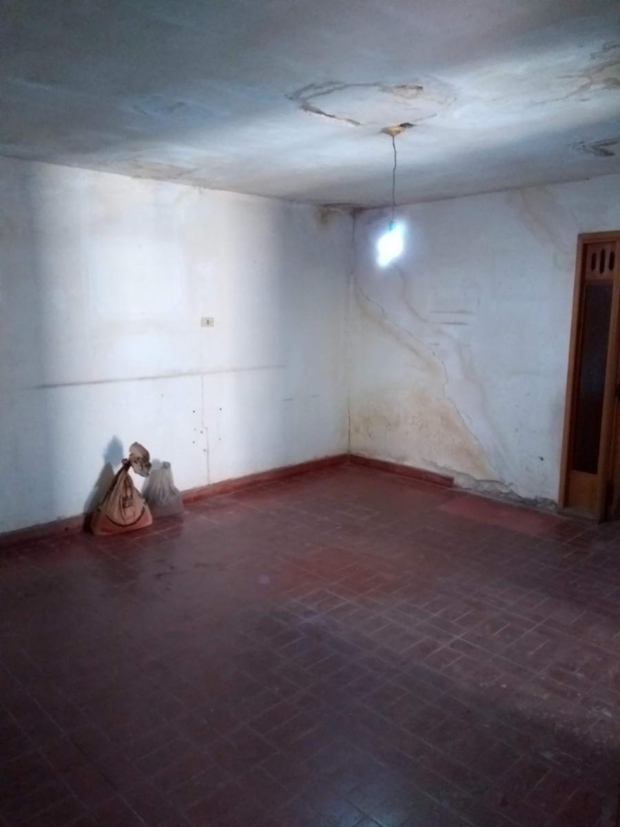 Se vende casa de 3 dormitorios en Bº Las Palmas a 2 cudras de la Av Duarte Quiroz - A Restaurar — foto 3