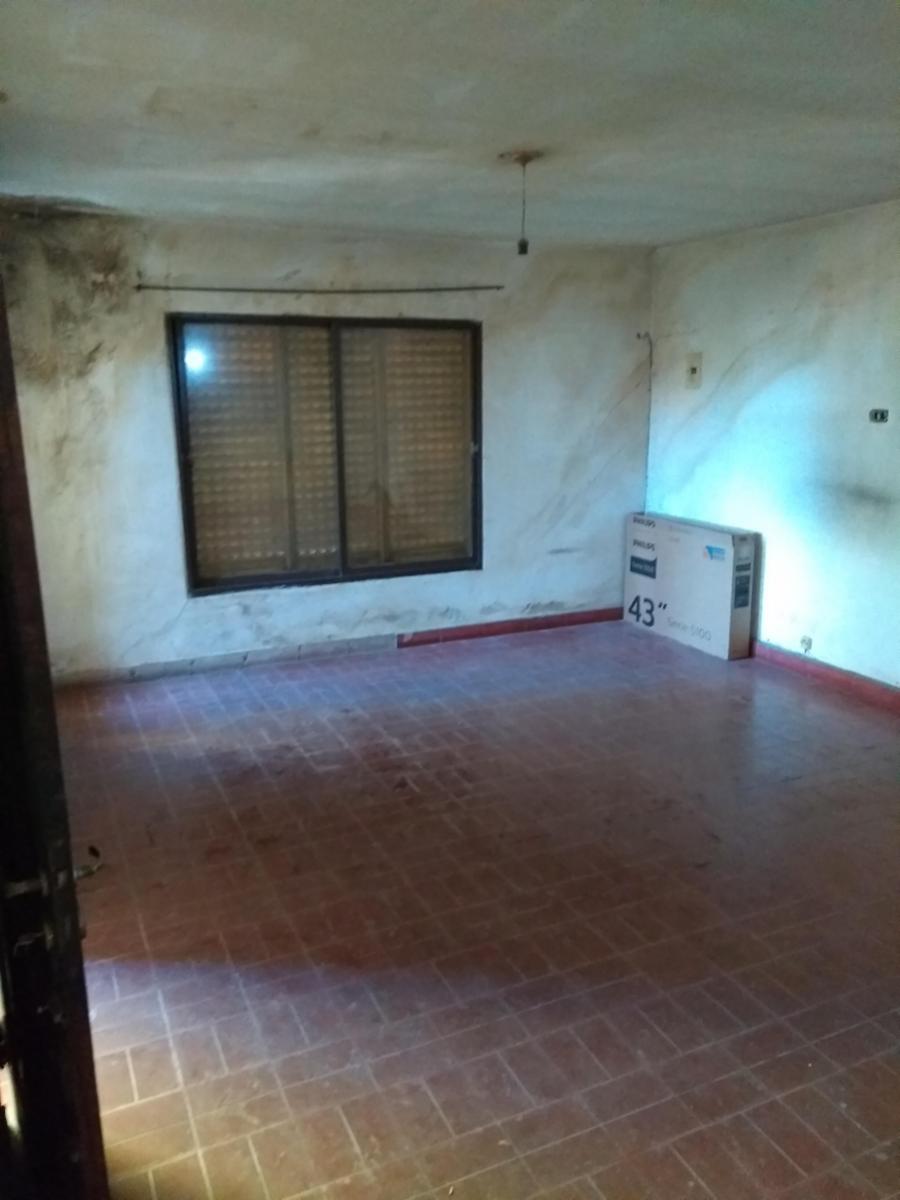 Se vende casa de 3 dormitorios en Bº Las Palmas a 2 cudras de la Av Duarte Quiroz - A Restaurar — foto 4