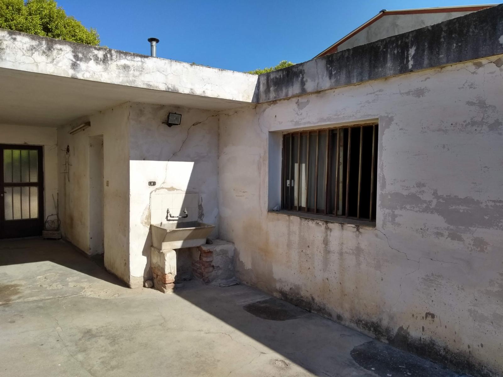 Se vende casa de 3 dormitorios en Bº Las Palmas a 2 cudras de la Av Duarte Quiroz - A Restaurar — foto 12