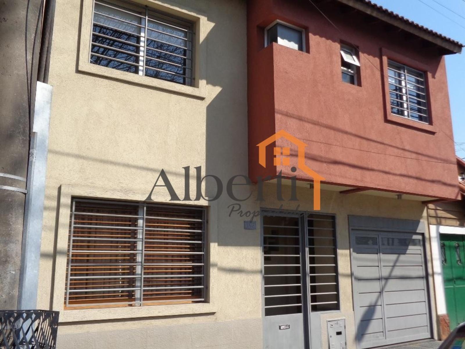 Chalet reciclado totalmente a nuevo en inmejorable ubicación.