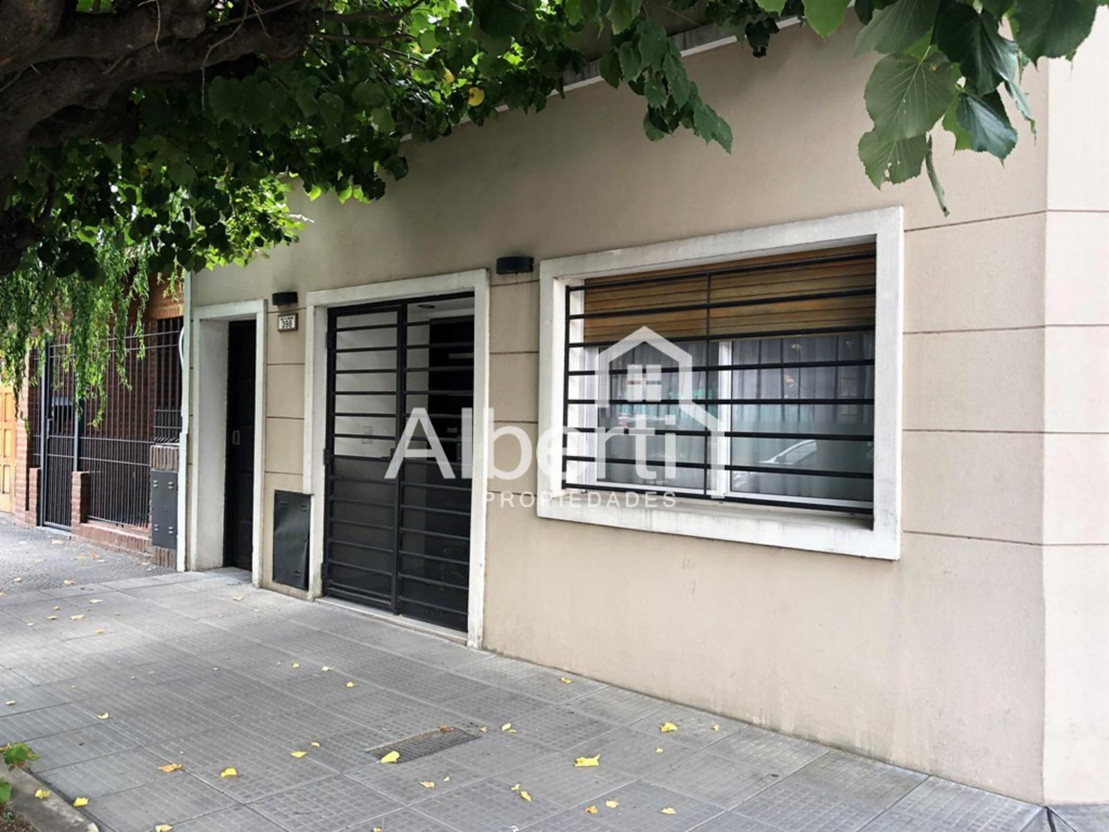 VENTA Moderna Casa Americana Haedo Sur. — foto 2