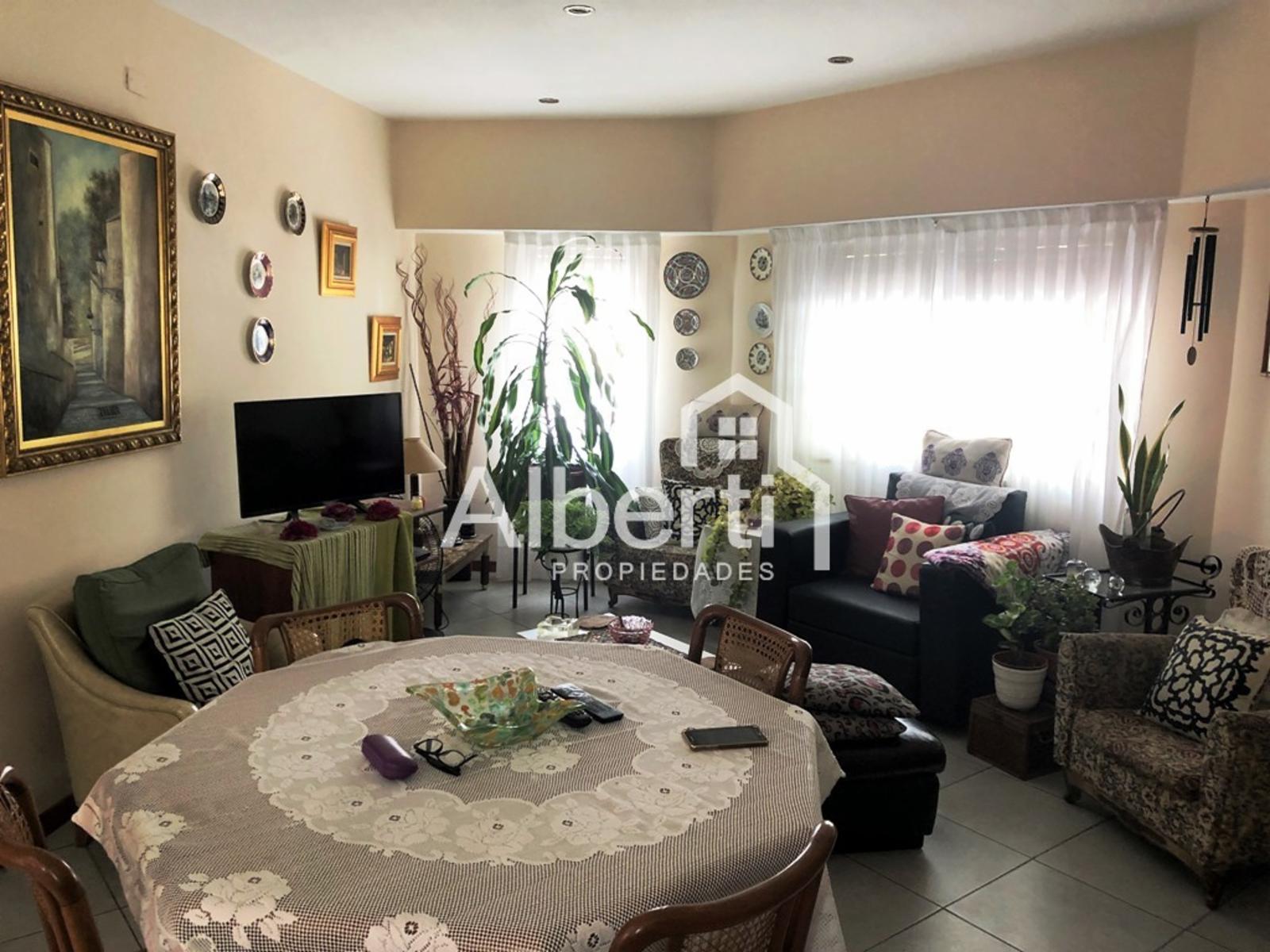 VENTA Moderna Casa Americana Haedo Sur. — foto 3